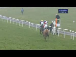 Video preview image for Wincanton 16:40 - Bathwick Tyres Yeovil Handicap Chase