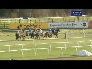 Video preview image for Huntingdon 15:35 - William Hill - New Ipad App Available Handicap Hurdle