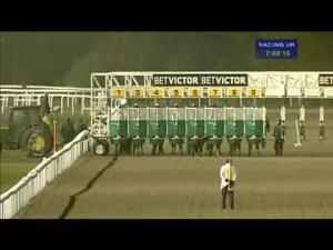 Video preview image for Kempton Park 19:00 - BetVictor Non Runner No Bet Grand National Handicap