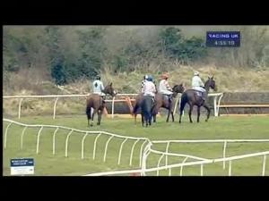 Video preview image for Wincanton 16:55 - Bathwick Tyres Yeovil Novices' Hurdle