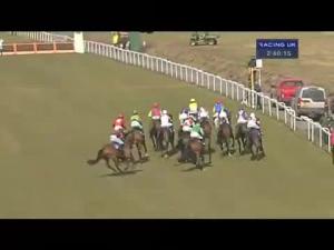 Video preview image for Exeter 14:40 - Download The Free Racing UK App Handicap Hurdle