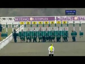 Video preview image for Kempton Park 18:00 - 200 Free Bets At Betdaq Handicap