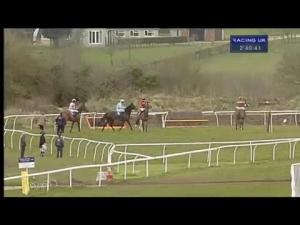 Video preview image for Wincanton 14:40 - Bathwick Tyres Yeovil Novices' Chase