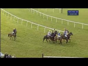 Video preview image for Bangor-On-Dee 15:40 - Stella Artois Handicap Chase