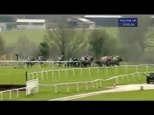 Video preview image for Wincanton 15:40 - 32 Bonus At 32red.com Handicap Hurdle