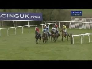 Video preview image for Wincanton 16:40 - 32redbingo.com Maiden Hurdle (Div 2)