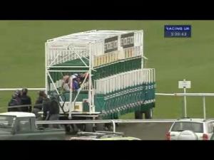 Video preview image for Kempton Park 15:20 - Download The BetVictor Spincast App Handicap