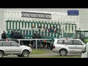 Video preview image for Kempton Park 16:20 - BetVictor Casino On Your Mobile Handicap