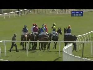 Video preview image for Perth 15:45 - Pipe and Piling Supplies Novices' Handicap Hurdle