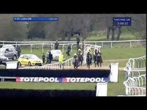 Video preview image for Ludlow 15:45 - King Size Pools At totepool.com Handicap Chase