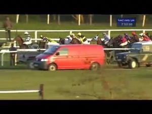 Video preview image for Cheltenham 19:50 - Jockey Club 7.75% Racecourse Bond Hunters' Chase