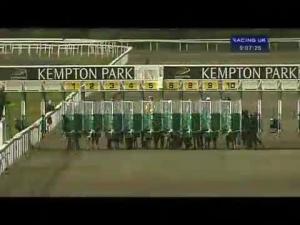 Video preview image for Kempton Park 21:05 - Book Kempton Tickets On 0844 579 3008 Handicap