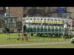 Video preview image for Redcar 16:30 - Download The Free Racing UK App Handicap