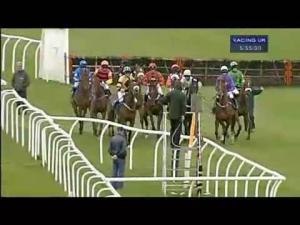 Video preview image for Exeter 17:55 - Farmers Friend Of Exeter Maiden Hurdle