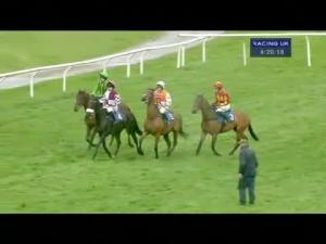 Video preview image for Wincanton 16:20 - Piper Heidsieck Novices' Chase