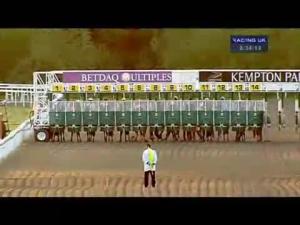 Video preview image for Kempton Park 20:30 - Irish Night On 10.07.13 Handicap