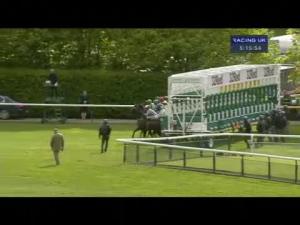 Video preview image for Haydock Park 17:15 - Phs Treadsmart Handicap (Lady Amateur Riders)