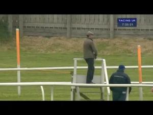 Video preview image for Wetherby 19:35 - Yorkshire Post Magazine Handicap Chase