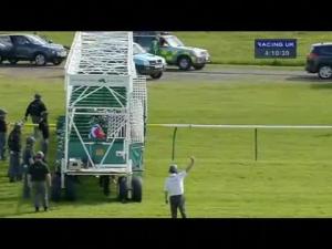 Video preview image for Ayr 16:10 - John and Betty Dowse Memorial Handicap (Qualifier For The 15,000 Betfair Scottish Stayers' Series Final)