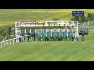 Video preview image for Salisbury 16:35 - Sharp's Doom Bar Fillies' Handicap