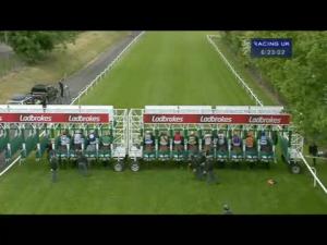Video preview image for Hamilton Park 18:20 - Join Johnnie Delta Racing On-Line Amateur Riders' Handicap