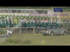 Video preview image for Kempton Park 18:50 - Conor Maynard Live At Kempton 14.09.13 Handicap