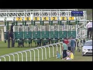 Video preview image for Pontefract 20:05 - Colstrope Cup Handicap