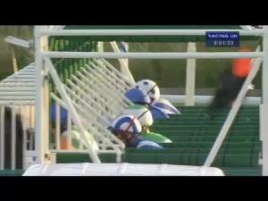 Video preview image for York 20:00 - Sky Bet Supporting The Yorkshire Racing Festival Handicap