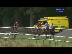 Video preview image for Perth 19:00 - Isle Of Skye 8-y-o Blended Scotch Whisky Novices' Chase