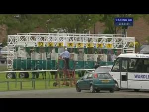 Video preview image for Redcar 15:50 - Market Cross Jewellers Handicap