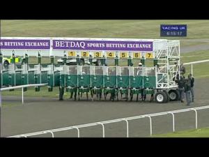 Video preview image for Kempton Park 18:15 - 200 Free Bets At Betdaq Apprentice Handicap (London Middle Distance Series Qualifier)