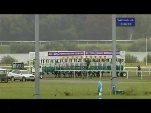 Video preview image for Kempton Park 17:45 - Commission Free 1st Month At Betdaq Classified Claiming Stakes