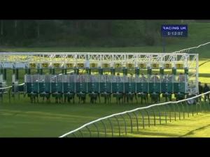 Video preview image for Ayr 17:10 - Racing UK Handicap