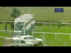 Video preview image for Goodwood 14:00 - Alderbrook Handicap (Ridden By Professional NH Jockeys)