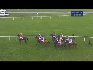 Video preview image for Kempton Park 14:15 - William Hill - Download The App Juvenile Hurdle