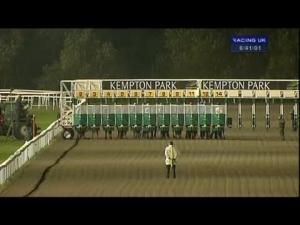 Video preview image for Kempton Park 18:40 - Reindeer Racing At Kempton Park 06.12.13 Handicap