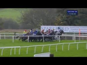 Video preview image for Wincanton 13:15 - Blackmore Building Contractors Handicap Hurdle