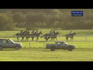 Video preview image for Huntingdon 14:10 - William Hill The Jumps Michaelmas Hurdle (Handicap)