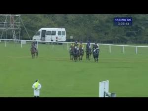 Video preview image for Huntingdon 15:25 - Boongate Kia Competitive Contract Hire Maiden Open NH Flat Race