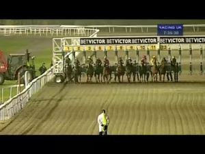 Video preview image for Kempton Park 19:35 - Back Of The Net At BetVictor Handicap