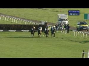 Video preview image for Newbury 12:50 - bet365.com Novices' Limited Handicap Chase