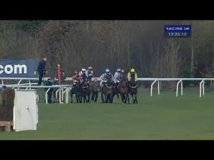 Video preview image for Kempton Park 12:25 - William Hill - Download The App Handicap Chase