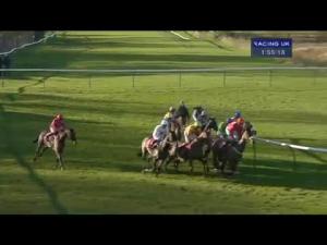 Video preview image for Warwick 13:55 - Betfred Mobile Handicap Chase (For The Edward Courage Cup)