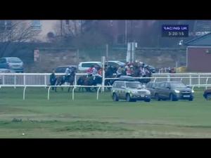 Video preview image for Musselburgh 15:20 - Buy Your 2014 Annual Members Badge Today Handicap Chase