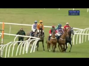 Video preview image for Huntingdon 13:20 - 32Red Handicap Chase