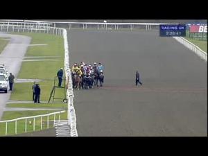 Video preview image for Kempton Park 14:20 - Dine In The Panoramic Standard Open NH Flat Race (Div 2)