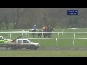 Video preview image for Huntingdon 15:25 - 32Red Handicap Hurdle