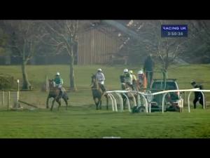 Video preview image for Catterick Bridge 15:50 - Weatherbys Private Banking Handicap Chase