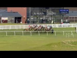Video preview image for Musselburgh 14:40 - Edinburgh Evening News Handicap Chase (Betfair Scottish Chase Series Qualifier)