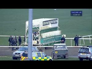 Video preview image for Kempton Park 17:30 - Back Of The Net At betvictor.com Handicap